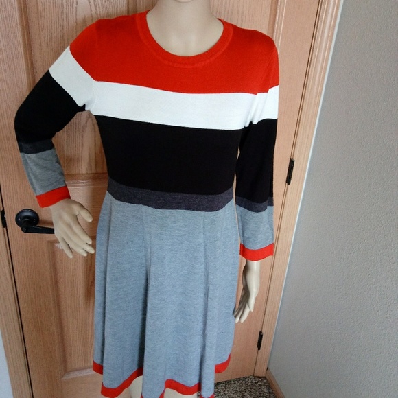 Jessica Howard Colorblock Sweater Dres Size Medium - Picture 3 of 10